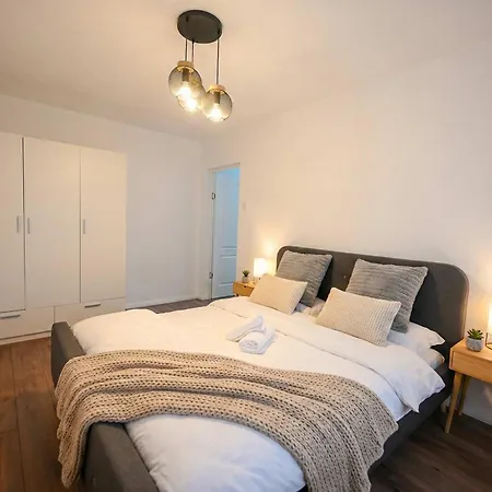 Joy Pavel Rotariu 19 Apartment Timişoara